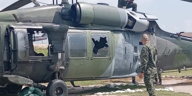 14 soldados heridos tras ataque a helicóptero militar en el sur de Bolívar