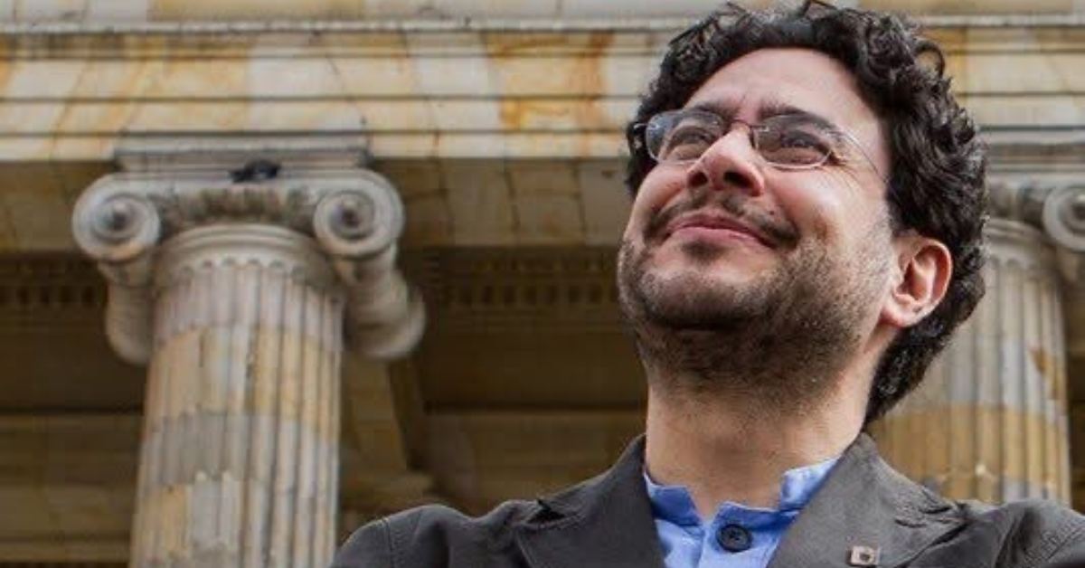 Iván Cepeda regresará al Huila en medio de su agenda presidencial