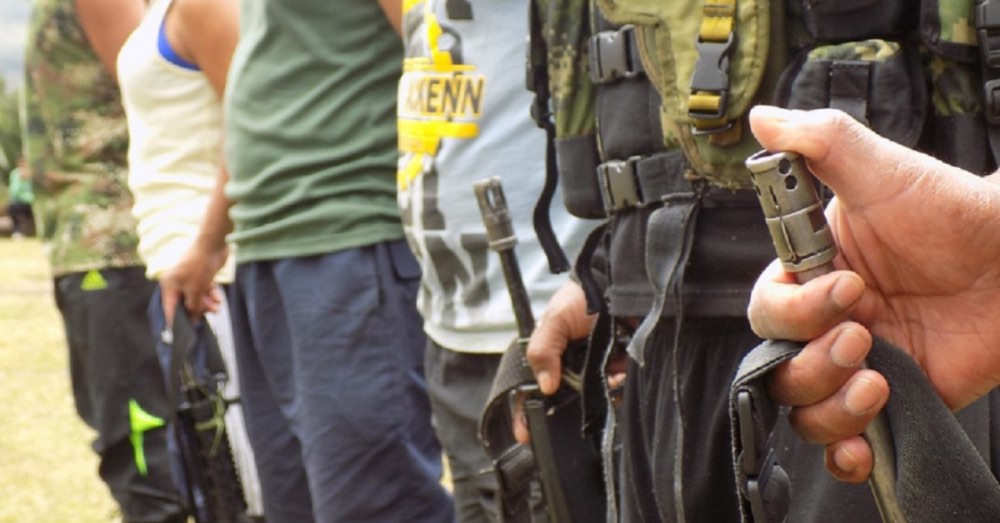 Las Farc admiten el reclutamiento de más de 18.000 niños y abusos sexuales en la guerra