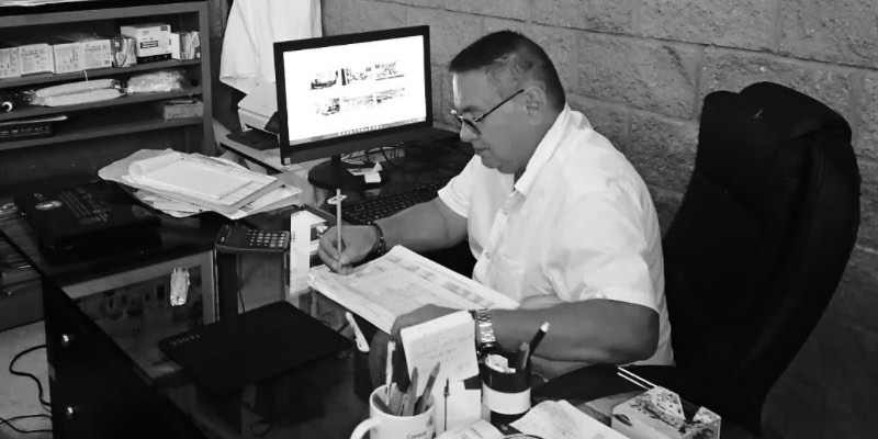 Fallece Jhon Orlando González Gómez, bibliotecólogo con 33 años de servicio en la Alcaldía de Neiva
