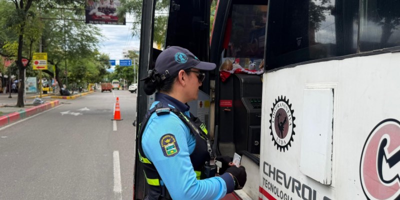 Refuerzan controles al transporte público en Neiva