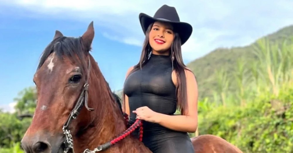 Artista emergente huilense Lia Tovar animará los Premios India Catalina 2026 en Cartagena