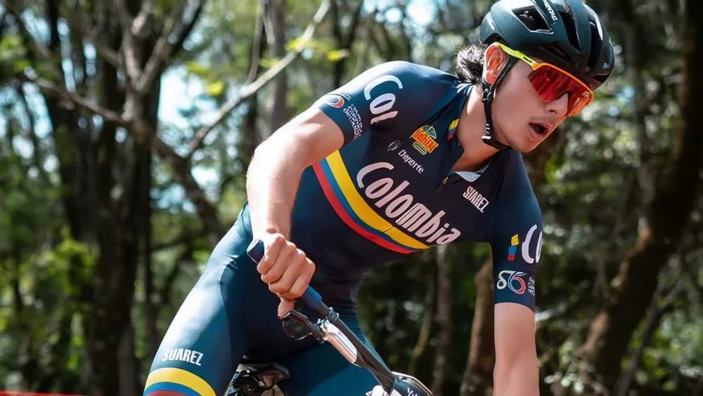 Antonio Gómez Ortiz gana medalla de oro en Short Track Sub-23 del Panamericano de MTB en Paraguay
