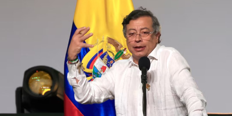 Petro advierte posible fraude electoral y pide 1 millón de testigos