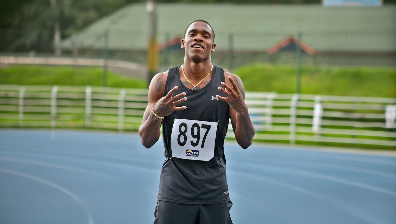 El velocista colombiano Ronal Longa se impone al finalista olímpico Akani Simbine