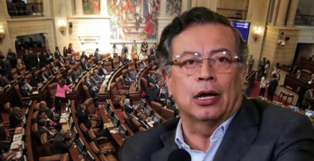 Petro pide sancionar inasistencias en el Congreso