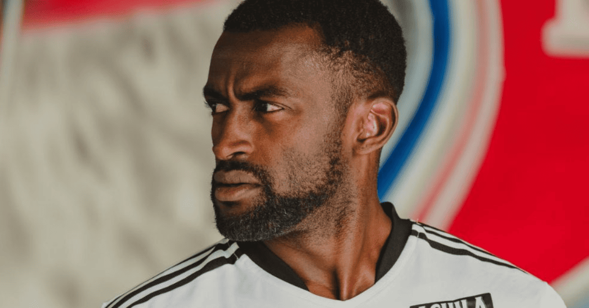 Jackson Martínez regresa al fútbol profesional: firma por seis meses con un histórico del FPC