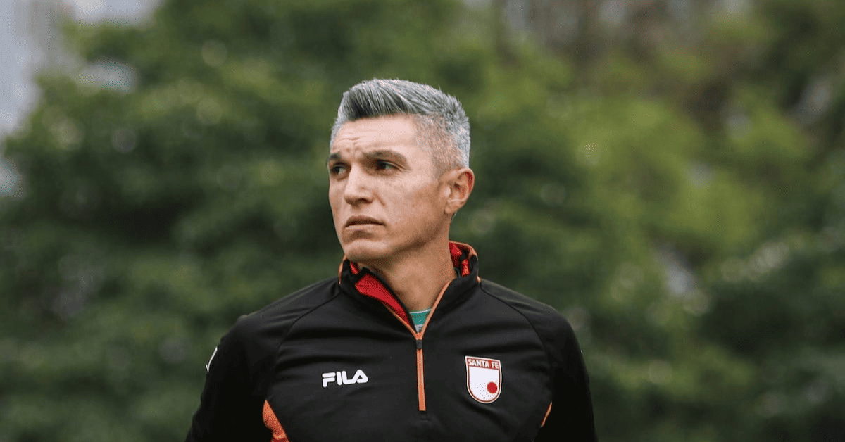 Daniel Torres rompe el silencio tras la agresión de un hincha del DIM: “Fui ingenuo, mi intención era expresar cariño”