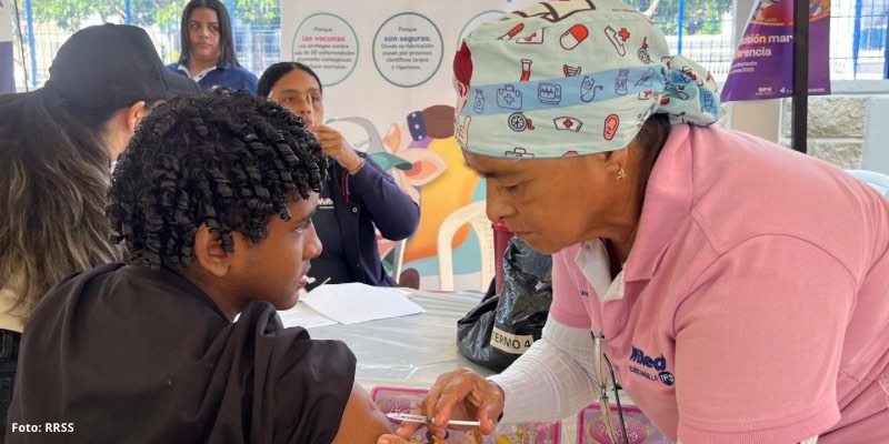 Colombia inicia jornada nacional de vacunación para prevenir fiebre amarilla, sarampión y tosferina