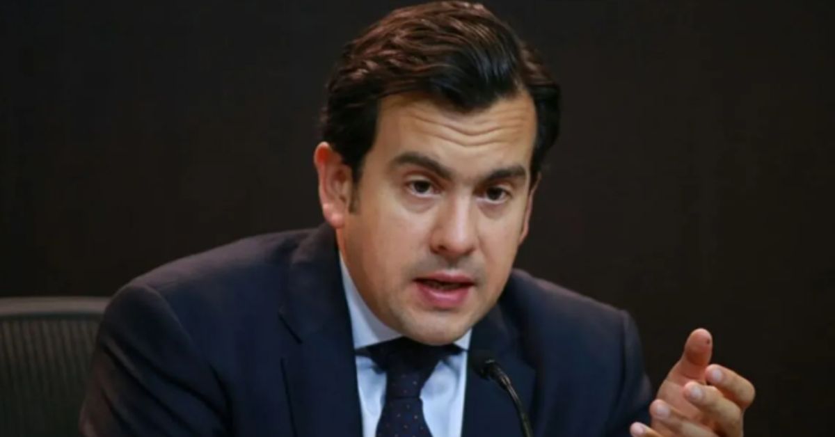 Juez ordena a Rodrigo Lara disculparse con comunidad de Taganga por acusación de extorsión