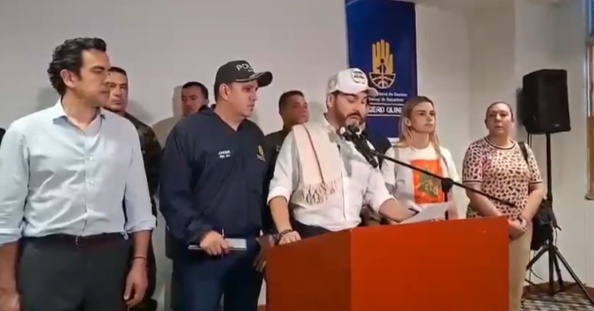Presidente De la Espriella ordena plan de choque de educación virtual tras emergencia que afectó 807 colegios en el país