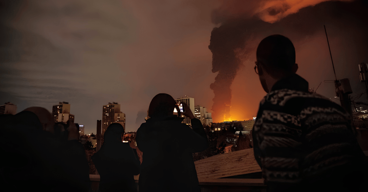 Trece noches de fuego: la guerra no declarada de e.e.u.u. contra irán no da tregua