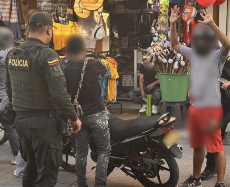 ¡Cayó el delito en el fin de semana! Policía capturó a 17 personas, aprehendió a un menor e incautó armas y drogas en Neiva