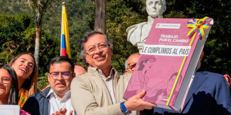 Aumentó al 90 % el recargo por trabajo dominical y festivo