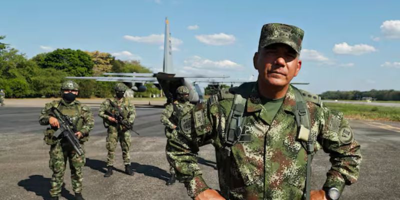 General (r) Jorge Mora será el nuevo ministro de Defensa de Abelardo de la Espriella