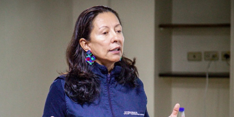 PILAR RUEDA, ESPOSA DE IVÁN CEPEDA, SE REINTEGRA A LA JEP