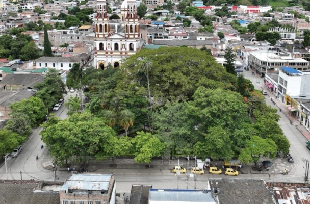 ¡La vía La Plata–Gallego no se detiene! Gobernación del Huila asegura millonarios recursos para culminar la obra