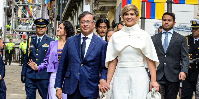 Gustavo Petro oficializa su divorcio de Verónica Alcocer