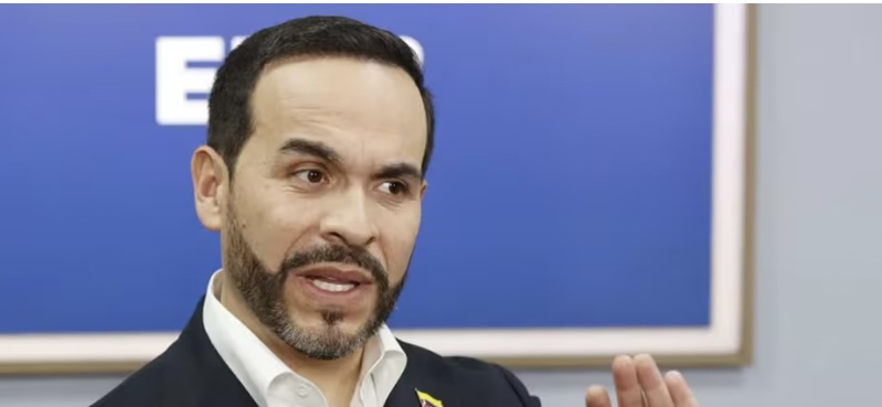 Abelardo pide construir un nuevo Código de Tránsito