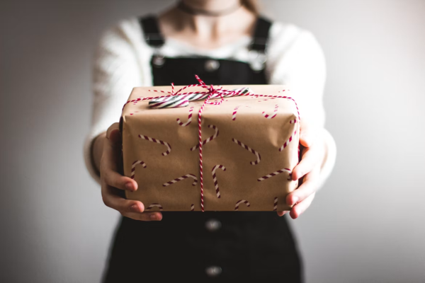 Cómo armar un presupuesto para regalos que no desordene tus finanzas