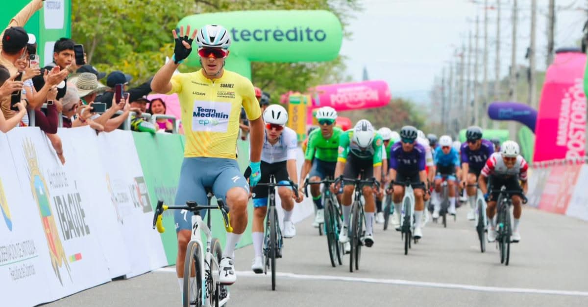Wilmar Paredes logra su cuarta victoria consecutiva en la Vuelta a Colombia