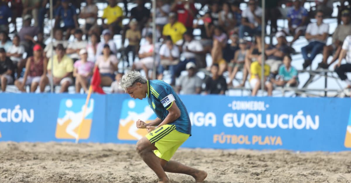 Colombia vence a Perú en el fútbol playa y lidera la Zona Norte con la de Mayores