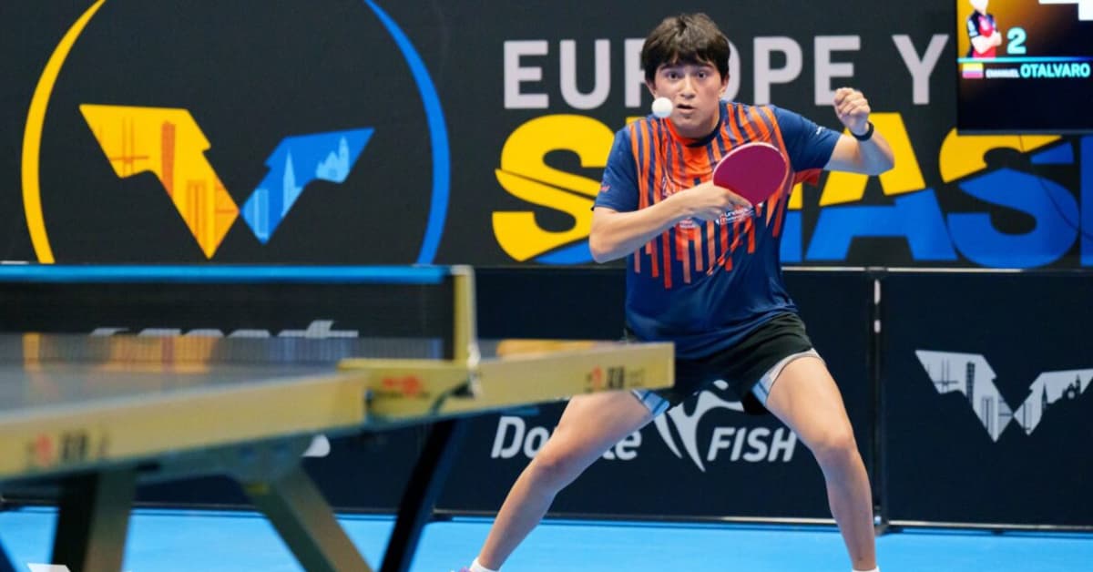 Emanuel Otálvaro gana medalla de bronce en el Europe Youth Smash de tenis de mesa