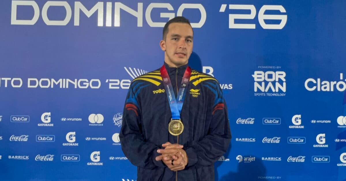Juan Manuel Morales gana medalla de oro y Colombia brilla en la natación de Santo Domingo 2026