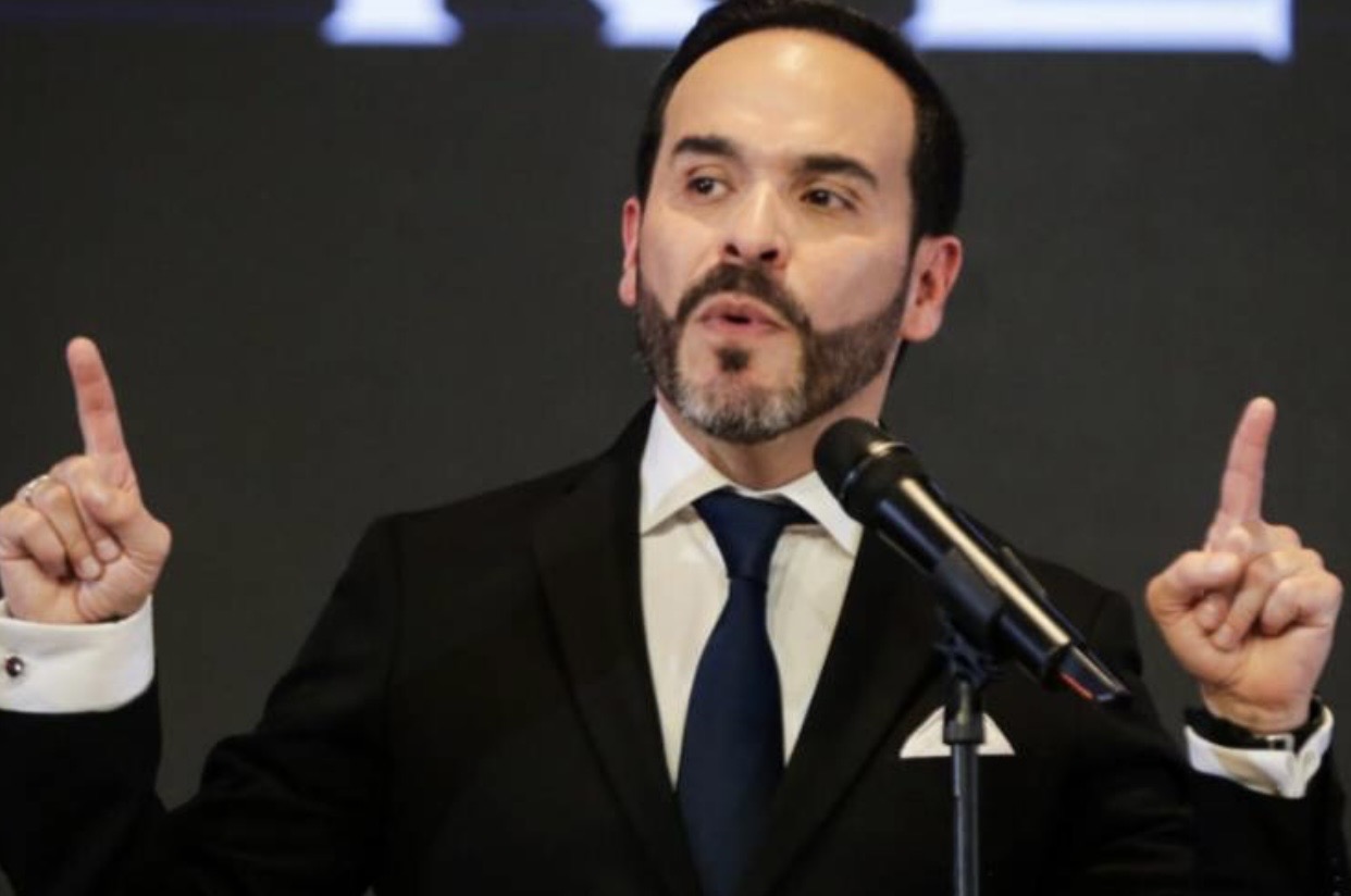 ¡Crisis Institucional! De la Espriella congela el empalme y denuncia complot para destruir a Colombia
