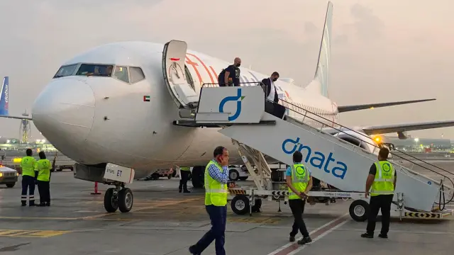 Avión con destino a Israel aterriza de emergencia en Arabia Saudita tras incidente a bordo
