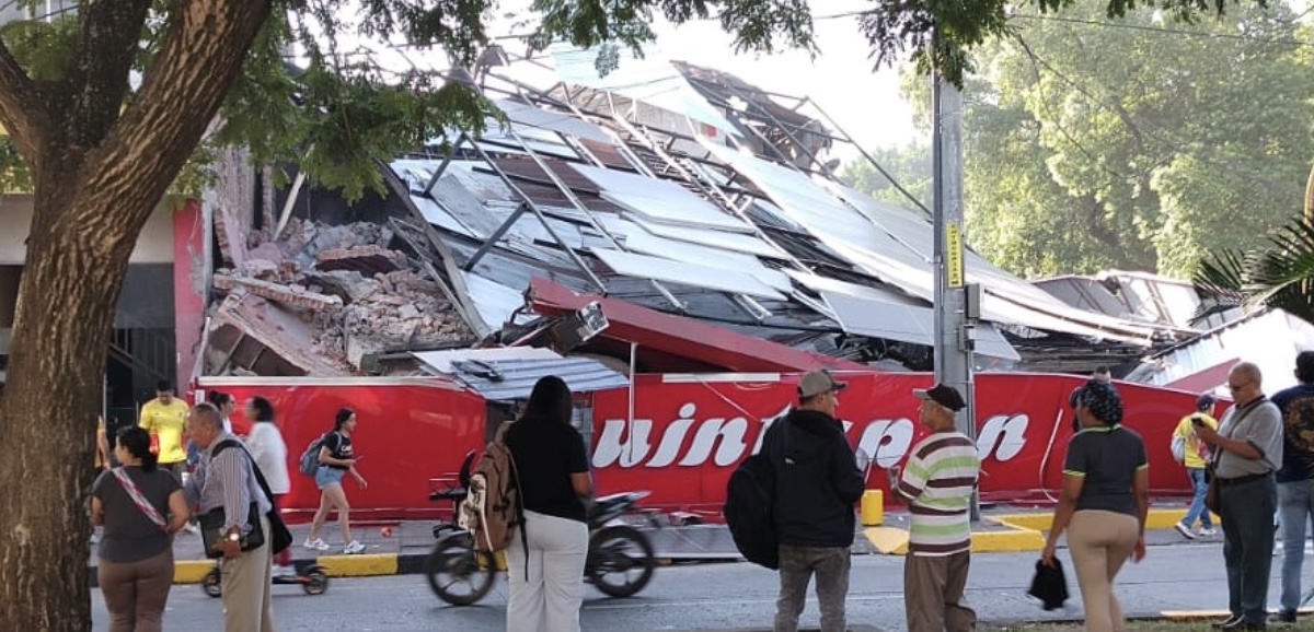 Colapsó una vivienda en el sector de la Avenida Roosevelt, en Cali