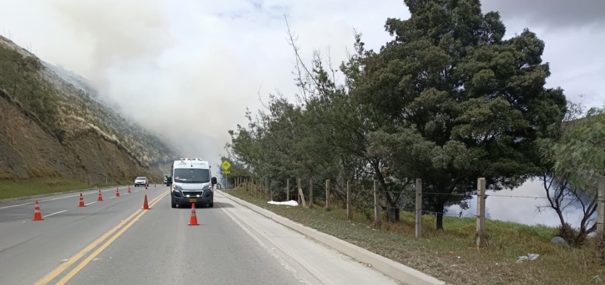 Incendios forestales mantienen en alerta a Cundinamarca